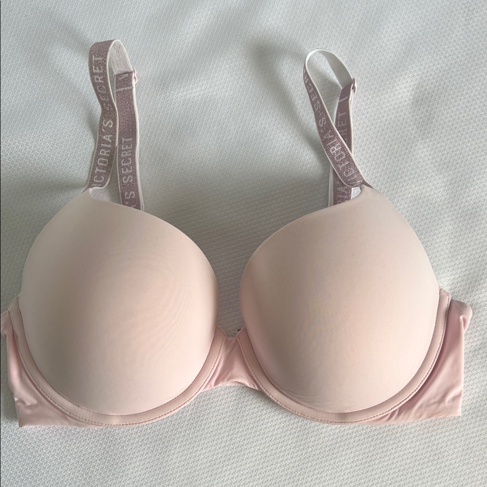 Victoria's Secret Light Pink Bra. Size 34D